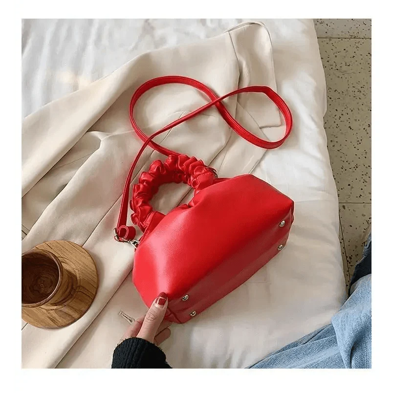 Cute Small Women's Leather Clutches Vintage Style Shoulder Messenger Bags , Handbag And Purses For Women